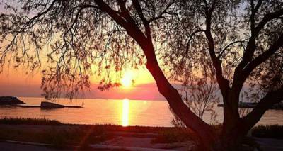 &Sigma;&tau;&omicron;&nu; Ά&eta; &Sigma;&tau;&rho;ά&tau;&eta; &theta;&alpha; &beta;&rho;&epsilon;&iota;&sigmaf; &tau;&eta; &gamma;&alpha;&lambda;ή&nu;&eta; &pi;&omicron;&upsilon; έ&psi;&alpha;&chi;&nu;&epsilon;&sigmaf;