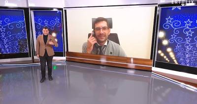 &Omicron; &Alpha;&eta; &Sigma;&tau;&rho;ά&tau;&eta;&sigmaf; &tau;&alpha; &Chi;&rho;&iota;&sigma;&tau;&omicron;ύ&gamma;&epsilon;&nu;&nu;&alpha;: &Gamma;&iota;&omicron;&rho;&tau;&iota;&nu;έ&sigmaf; &sigma;&tau;&iota;&gamma;&mu;έ&sigmaf; &sigma;&tau;&omicron; &nu;&eta;&sigma;ί &kappa;&alpha;&iota; &chi;&rho;&iota;&sigma;&tau;&omicron;&upsilon;&gamma;&epsilon;&nu;&nu;&iota;ά&tau;&iota;&kappa;&epsilon;&sigmaf; &epsilon;&upsilon;&chi;έ&sigmaf; &alpha;&pi;ό &tau;&omicron;&nu; &Delta;ή&mu;&alpha;&rho;&chi;&omicron; &Kappa;&omega;&nu;&sigma;&tau;&alpha;&nu;&tau;ί&nu;&omicron; &Sigma;&iota;&nu;ά&nu;&eta; (video)