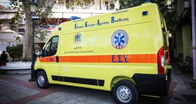&Chi;&alpha;&lambda;ά&nu;&delta;&rho;&iota;: 17&chi;&rho;&omicron;&nu;&omicron;&sigmaf; &Beta;&rho;&epsilon;&tau;&alpha;&nu;ό&sigmaf; έ&pi;&epsilon;&sigma;&epsilon; &alpha;&pi;ό &mu;&pi;&alpha;&lambda;&kappa;ό&nu;&iota; &xi;&epsilon;&nu;&omicron;&delta;&omicron;&chi;&epsilon;ί&omicron;&upsilon; -&Nu;&omicron;&sigma;&eta;&lambda;&epsilon;ύ&epsilon;&tau;&alpha;&iota; &sigma;&epsilon; &sigma;&omicron;&beta;&alpha;&rho;ή &kappa;&alpha;&tau;ά&sigma;&tau;&alpha;&sigma;&eta; &mu;&epsilon; &pi;&omicron;&lambda;&lambda;&alpha;&pi;&lambda;ά &tau;&rho;&alpha;ύ&mu;&alpha;&tau;&alpha;