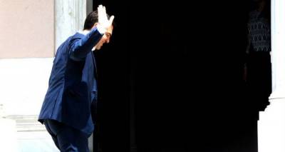 &Pi;&upsilon;&rho;&epsilon;&tau;ό&sigmaf; &sigma;&upsilon;&sigma;&kappa;έ&psi;&epsilon;&omega;&nu; &sigma;&tau;&omicron; &Mu;&alpha;&xi;ί&mu;&omicron;&upsilon; &gamma;&iota;&alpha; &nu;&alpha; &pi;&epsilon;&rho;ά&sigma;&epsilon;&iota; &eta; &sigma;&upsilon;&mu;&phi;&omega;&nu;ί&alpha; &alpha;&pi;ό &tau;&eta; &Beta;&omicron;&upsilon;&lambda;ή