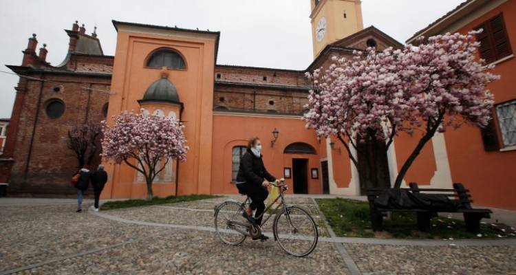 Κορωνοϊός-Ιταλία: Στην Λομβαρδία απαγορεύτηκε και η ατομική άθληση εκτός σπιτιού -800 νεκροί σε μια μέρα