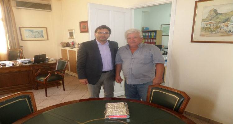 &Omicron; &Nu;. &Kappa;&alpha;&lambda;&lambda;&iota;&mu;&alpha;&nu;ά&sigmaf; &tau;&omicron; &nu;έ&omicron; &pi;&rho;ό&sigma;&omega;&pi;&omicron; &tau;&omicron;&upsilon; &Tau;&omicron;&pi;&iota;&kappa;&omicron;ύ &Sigma;&upsilon;&mu;&beta;&omicron;&upsilon;&lambda;ί&omicron;&upsilon; &tau;&eta;&sigmaf; &Kappa;&omicron;ύ&tau;&alpha;&lambda;&eta;&sigmaf; &mu;&epsilon;&tau;ά &tau;&eta;&nu; &pi;&alpha;&rho;&alpha;ί&tau;&eta;&sigma;&eta; &tau;&omicron;&upsilon; &Epsilon;. &Sigma;&omicron;&phi;&iota;&alpha;&nu;ί&delta;&eta;