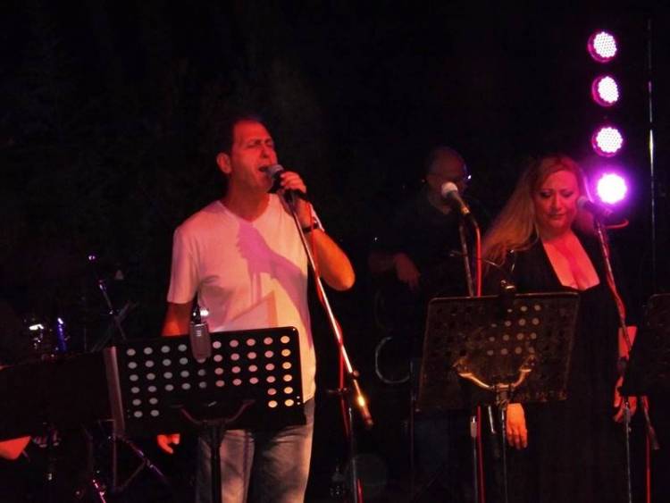 Αφιέρωμα στου μεγάλους Έλληνες δημιουργούς από το συγκρότημα «ΕΜΜΕΛΟΝ»