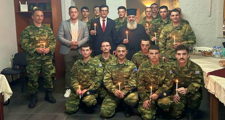 Ανάσταση με σεβασμό και συγκίνηση στο Ε.Φ. Αγίου Ευστρατίου | Παρών ο Δήμαρχος Κωνσταντίνος Σινάνης