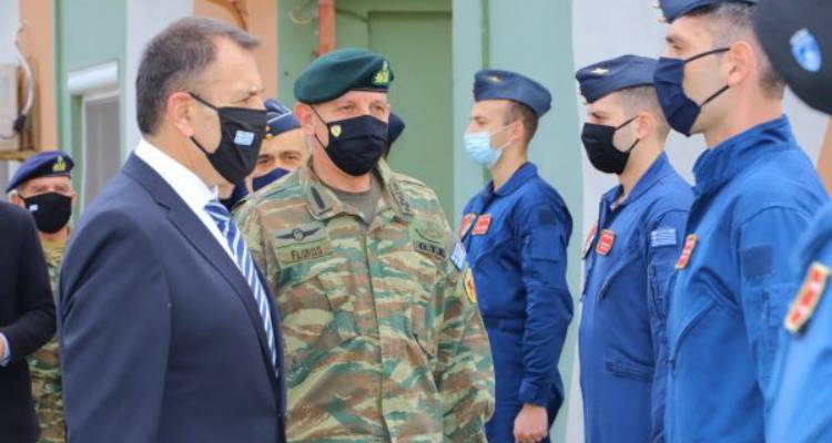 Πρόκληση από τα τουρκικά ΜΜΕ: Ενοχλήθηκαν γιατί Παναγιωτόπουλος-Φλώρος πήγαν σε... ελληνικά νησιά