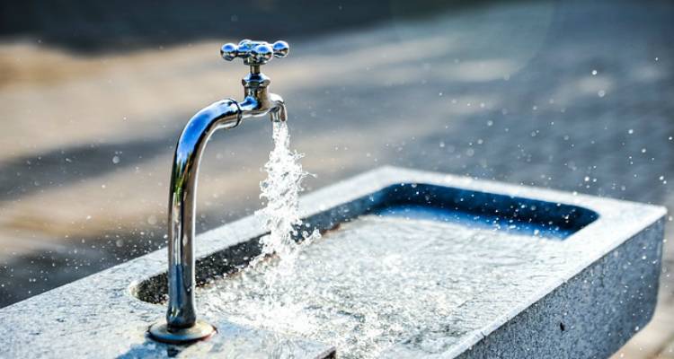 &Delta;ή&mu;&omicron;&sigmaf; &Lambda;ή&mu;&nu;&omicron;&upsilon;: &Alpha;&nu;&alpha;&gamma;&kappa;&alpha;ί&omicron;&sigmaf; &omicron; &pi;&epsilon;&rho;&iota;&omicron;&rho;&iota;&sigma;&mu;ό&sigmaf; &sigma;&pi;&alpha;&tau;ά&lambda;&eta;&sigmaf; &nu;&epsilon;&rho;&omicron;ύ &gamma;&iota;&alpha; &nu;&alpha; &alpha;&pi;&omicron;&phi;&epsilon;&upsilon;&chi;&theta;&omicron;ύ&nu; &omicron;&iota; &delta;&iota;&alpha;&kappa;&omicron;&pi;έ&sigmaf; &upsilon;&delta;&rho;&omicron;&delta;ό&tau;&eta;&sigma;&eta;&sigmaf;