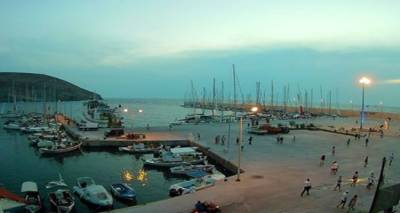 «Εν πλω» υποδέχθηκε τα σκάφη της Aegean Regatta η δήμαρχος Αγίου Ευστρατίου (photos)