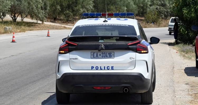 &Iota;&omega;ά&nu;&nu;&iota;&nu;&alpha;: &Kappa;&alpha;&tau;ή&gamma;&gamma;&epsilon;&iota;&lambda;&epsilon; ό&tau;&iota; &tau;&omicron;&upsilon; έ&kappa;&lambda;&epsilon;&psi;&alpha;&nu; &tau;&omicron; ό&chi;&eta;&mu;&alpha; &kappa;&alpha;&iota; &tau;&omicron;&nu; &epsilon;&nu;&tau;ό&pi;&iota;&sigma;&alpha;&nu; &nu;&alpha; &tau;&omicron; &omicron;&delta;&eta;&gamma;&epsilon;ί &omicron; ί&delta;&iota;&omicron;&sigmaf;