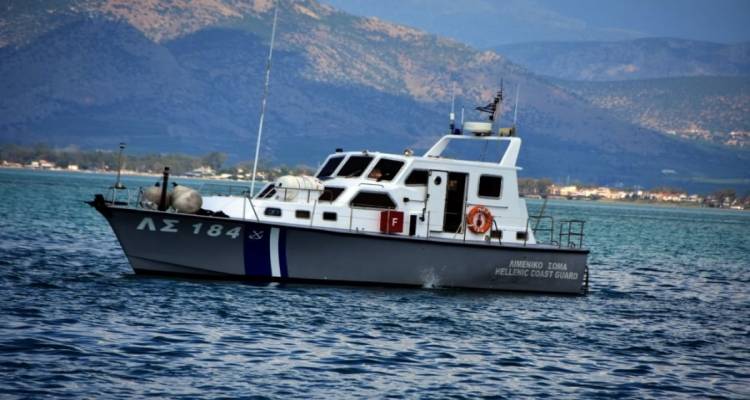 Λήμνος: Προσάραξη σκάφους με 8 επιβαίνοντες στο Κόλπο Μούδρου
