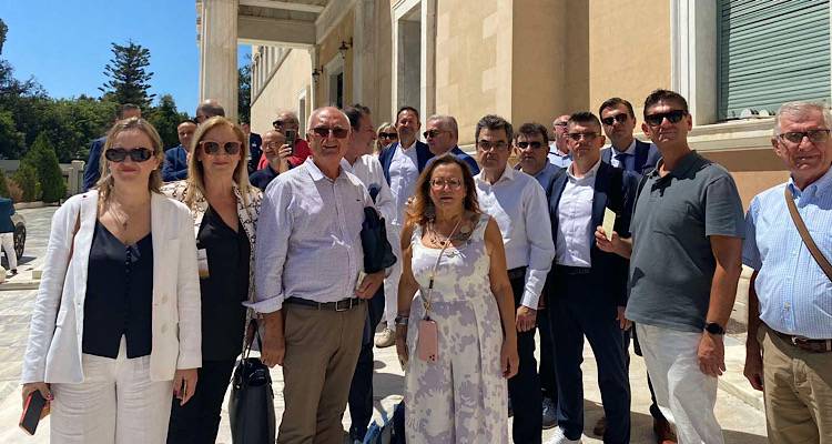 Η Πρ. Του Ιατρικού Συλλόγου Λήμνου Ελένη Φαρμάκη στον Fm 100 για την επίμαχη διάταξη του Υπουργείου Υγείας.