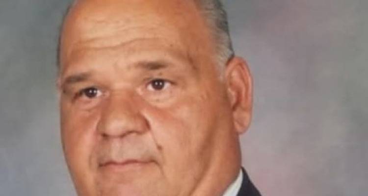 &Eta; &Nu;.&Epsilon; &Pi;&Alpha;&Sigma;&Omicron;&Kappa; &Lambda;ή&mu;&nu;&omicron;&upsilon; &alpha;&pi;&omicron;&chi;&alpha;&iota;&rho;&epsilon;&tau;ά &tau;&omicron;&nu; &Gamma;&iota;ά&nu;&nu;&eta; &Kappa;&omicron;&nu;&tau;&omicron;&lambda;ά&mu;&pi;&alpha;&delta;&omicron;