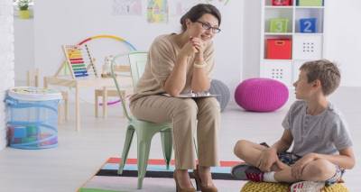 &Pi;&alpha;&iota;&delta;&omicron;&psi;&upsilon;&chi;ί&alpha;&tau;&rho;&omicron;&sigmaf; &gamma;&iota;&alpha; 4 &eta;&mu;έ&rho;&epsilon;&sigmaf; &sigma;&tau;&omicron; &Nu;&omicron;&sigma;&omicron;&kappa;&omicron;&mu;&epsilon;ί&omicron; &Lambda;ή&mu;&nu;&omicron;&upsilon;