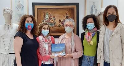 &Tau;&omicron; &Lambda;&tau;&Epsilon; &Lambda;ή&mu;&nu;&omicron;&upsilon; &pi;&alpha;&rho;&omicron;&upsilon;&sigma;&iota;ά&zeta;&epsilon;&iota;: &laquo;&Epsilon;&upsilon;&omega;&chi;ί&alpha; &Lambda;ή&mu;&nu;&omicron;&upsilon;&raquo; &tau;&eta;&sigmaf; &Sigma;ό&phi;&eta;&sigmaf; &Chi;&alpha;&psi;ή