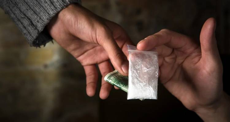 &Beta;&rho;&epsilon;&tau;&alpha;&nu;ί&alpha;: &Mu;&epsilon;&gamma;ά&lambda;&eta; &alpha;ύ&xi;&eta;&sigma;&eta; &kappa;&alpha;&tau;&alpha;&gamma;&rho;ά&phi;&epsilon;&iota; &eta; &theta;&nu;&eta;&sigma;&iota;&mu;ό&tau;&eta;&tau;&alpha; &alpha;&pi;ό &tau;&alpha; &nu;&alpha;&rho;&kappa;&omega;&tau;&iota;&kappa;ά &sigma;&tau;&eta; &Sigma;&kappa;&omega;&tau;ί&alpha;