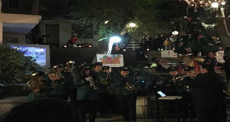 &Mu;&epsilon;&lambda;&omega;&delta;&iota;&kappa;ό &laquo;&pi;&alpha;&rho;ώ&nu;&raquo; &alpha;&pi;ό &tau;&alpha; &mu;&omicron;&upsilon;&sigma;&iota;&kappa;ά &sigma;ύ&nu;&omicron;&lambda;&alpha; &tau;&omicron;&upsilon; &Delta;ή&mu;&omicron;&upsilon; &Lambda;ή&mu;&nu;&omicron;&upsilon; &kappa;&alpha;&iota; &sigma;&tau;&iota;&sigmaf; &phi;&epsilon;&tau;&iota;&nu;έ&sigmaf; &gamma;&iota;&omicron;&rho;&tau;έ&sigmaf;