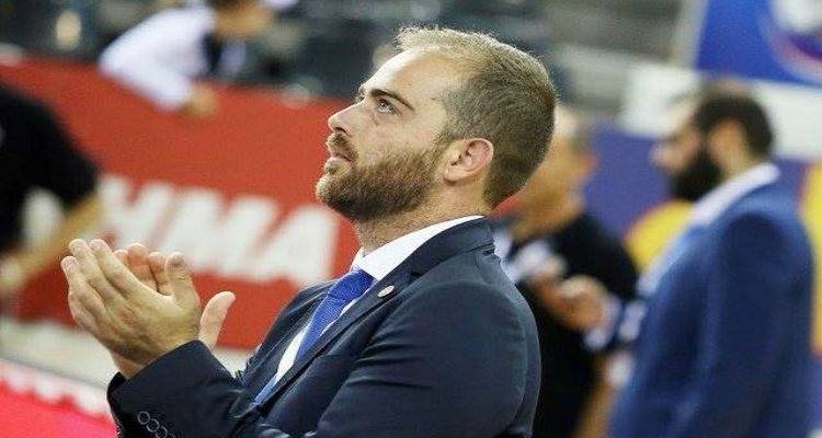 &Tau;&omicron; &epsilon;&iota;&rho;&omega;&nu;&iota;&kappa;ό &sigma;&chi;ό&lambda;&iota;&omicron; &tau;&omicron;&upsilon; &Theta;&epsilon;&omicron;&delta;ώ&rho;&omicron;&upsilon; &gamma;&iota;&alpha; &tau;&eta; &Lambda;ή&mu;&nu;&omicron; (pic)