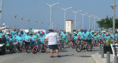 &Mu;ύ&rho;&iota;&nu;&alpha;: &Mu;&epsilon; &mu;&epsilon;&gamma;ά&lambda;&eta; &sigma;&upsilon;&mu;&mu;&epsilon;&tau;&omicron;&chi;ή &mu;&iota;&kappa;&rho;ώ&nu; &kappa;&alpha;&iota; &mu;&epsilon;&gamma;ά&lambda;&omega;&nu; &pi;&rho;&alpha;&gamma;&mu;&alpha;&tau;&omicron;&pi;&omicron;&iota;ή&theta;&eta;&kappa;&epsilon; &eta; &pi;&omicron;&delta;&eta;&lambda;&alpha;&tau;&omicron;&beta;ό&lambda;&tau;&alpha; (photos)