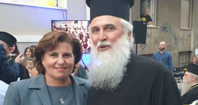 &Mu;&epsilon; &tau;&omicron;&nu; &nu;έ&omicron; &Mu;&eta;&tau;&rho;&omicron;&pi;&omicron;&lambda;ί&tau;&eta; &Lambda;ή&mu;&nu;&omicron;&upsilon; &sigma;&upsilon;&nu;&alpha;&nu;&tau;ή&theta;&eta;&kappa;&epsilon; &eta; &Chi;&rho;&iota;&sigma;&tau;&iota;ά&nu;&alpha; &Kappa;&alpha;&lambda;&omicron;&gamma;ή&rho;&omicron;&upsilon; (photo)