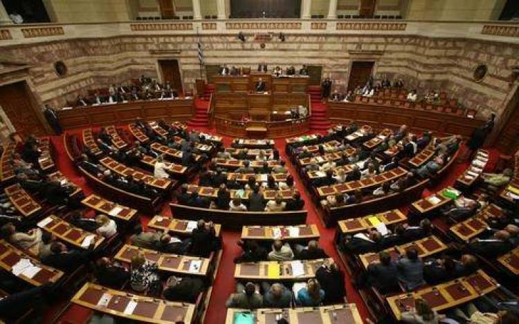 &Sigma;&tau;&eta; &Beta;&omicron;&upsilon;&lambda;ή &eta; &tau;&rho;&omicron;&pi;&omicron;&lambda;&omicron;&gamma;ί&alpha; &gamma;&iota;&alpha; &delta;&iota;&alpha;&kappa;&omicron;&pi;ή &tau;&eta;&sigmaf; &chi;&rho;&eta;&mu;&alpha;&tau;&omicron;&delta;ό&tau;&eta;&sigma;&eta;&sigmaf; &tau;&eta;&sigmaf; &Chi;&rho;&upsilon;&sigma;ή&sigmaf; &Alpha;&upsilon;&gamma;ή&sigmaf;