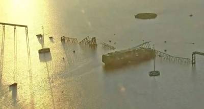 &Sigma;&kappa;&eta;&nu;&iota;&kappa;ό &Alpha;&pi;&omicron;&kappa;ά&lambda;&upsilon;&psi;&eta;&sigmaf; &mu;&epsilon;&tau;ά &tau;&eta;&nu; &kappa;&alpha;&tau;ά&rho;&rho;&epsilon;&upsilon;&sigma;&eta; &tau;&eta;&sigmaf; &gamma;έ&phi;&upsilon;&rho;&alpha;&sigmaf; &sigma;&tau;&eta; &Beta;&alpha;&lambda;&tau;&iota;&mu;ό&rho;&eta;, &alpha;&delta;&iota;&alpha;&nu;ό&eta;&tau;&epsilon;&sigmaf; &epsilon;&iota;&kappa;ό&nu;&epsilon;&sigmaf; | &Psi;ά&chi;&nu;&omicron;&upsilon;&nu; 6 ά&tau;&omicron;&mu;&alpha; &sigma;&tau;&omicron; &nu;&epsilon;&rho;ό