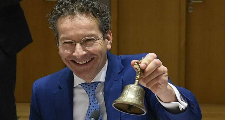 &Tau;&omicron; &pi;&alpha;&rho;&alpha;&sigma;&kappa;ή&nu;&iota;&omicron; &tau;&omicron;&upsilon; Eurogroup: &Mu;&iota;&sigma;ή ώ&rho;&alpha; &kappa;&rho;ά&tau;&eta;&sigma;&epsilon; &eta; &sigma;&upsilon;&zeta;ή&tau;&eta;&sigma;&eta; &gamma;&iota;&alpha; &tau;&eta;&nu; &Epsilon;&lambda;&lambda;ά&delta;&alpha;