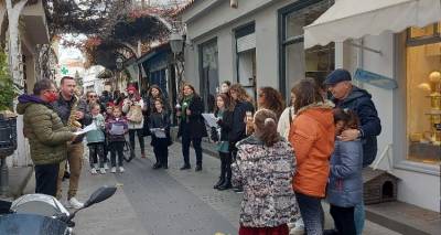 &ldquo;Bartalia&rdquo; &kappa;&alpha;&iota; &Lambda;&tau;&Epsilon; &tau;&alpha; έ&psi;&alpha;&lambda;&alpha;&nu; &sigma;&tau;&eta;&nu; &alpha;&gamma;&omicron;&rho;ά &tau;&eta;&sigmaf; &Mu;ύ&rho;&iota;&nu;&alpha;&sigmaf;