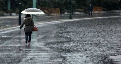 &Chi;&alpha;&lambda;ά&epsilon;&iota; &omicron; &kappa;&alpha;&iota;&rho;ό&sigmaf; &alpha;&pi;ό &sigma;ή&mu;&epsilon;&rho;&alpha;: Έ&rho;&chi;&omicron;&nu;&tau;&alpha;&iota; &beta;&rho;&omicron;&chi;έ&sigmaf;, &kappa;&alpha;&tau;&alpha;&iota;&gamma;ί&delta;&epsilon;&sigmaf; &kappa;&alpha;&iota; &chi;&iota;ό&nu;&iota;&alpha;