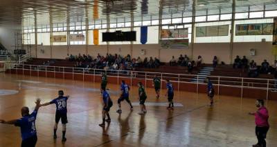 Ή&tau;&tau;&alpha; &gamma;&iota;&alpha; &tau;&eta;&nu; &omicron;&mu;ά&delta;&alpha; &Chi;ά&nu;&tau;&mu;&pi;&omicron;&lambda; &tau;&eta;&sigmaf; &Lambda;ή&mu;&nu;&omicron;&upsilon; &sigma;&tau;&omicron;&nu; &pi;&rho;ώ&tau;&omicron; &tau;&eta;&sigmaf; &alpha;&gamma;ώ&nu;&alpha; &sigma;&tau;&eta;&nu; &Alpha;&theta;ή&nu;&alpha; (photos)