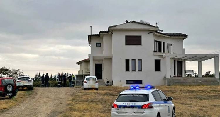 &Tau;&rho;&alpha;&gamma;&omega;&delta;ί&alpha; &sigma;&tau;&eta;&nu; &Xi;ά&nu;&theta;&eta;: &Kappa;&alpha;&tau;έ&lambda;&eta;&xi;&epsilon; &tau;&omicron; έ&nu;&alpha; &alpha;&pi;ό &tau;&alpha; 4 &alpha;&delta;έ&lambda;&phi;&iota;&alpha; &pi;&omicron;&upsilon; &beta;&rho;έ&theta;&eta;&kappa;&alpha;&nu; &lambda;&iota;&pi;ό&theta;&upsilon;&mu;&alpha; &sigma;&epsilon; &sigma;&pi;ί&tau;&iota;