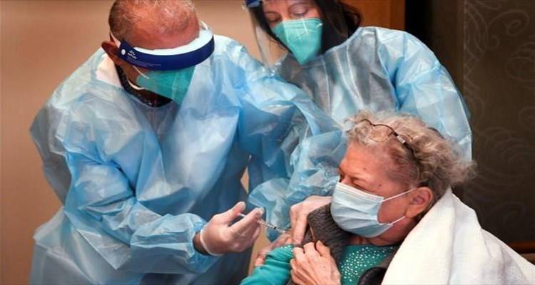 Στέλνουν στη Λήμνο για εμβολιασμό 78χρονη από τη Στυλίδα