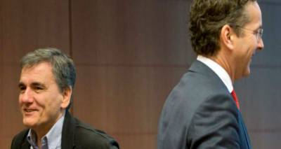 &Pi;&alpha;&kappa;έ&tau;&omicron; &alpha;&pi;ό Eurogroup: &Epsilon;&lambda;ά&phi;&rho;&upsilon;&nu;&sigma;&eta; &chi;&rho;έ&omicron;&upsilon;&sigmaf; έ&omega;&sigmaf; &tau;&omicron; 2060 &alpha;&lambda;&lambda;ά &kappa;&alpha;&iota; &sigma;&kappa;&lambda;&eta;&rho;ά &mu;έ&tau;&rho;&alpha;