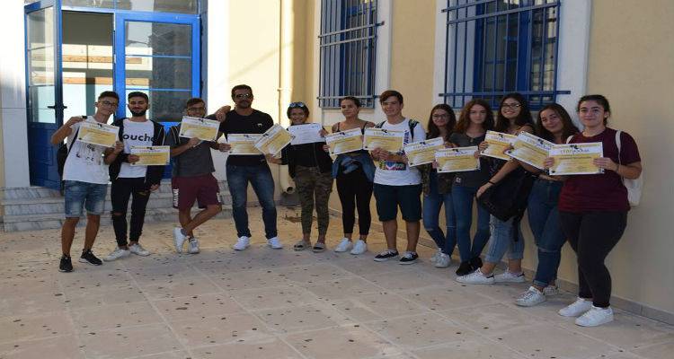 &Sigma;&tau;&eta;&nu; &Alpha;1 &tau;&omicron;&upsilon; &Epsilon;&Pi;&Alpha;&Lambda; &Mu;ύ&rho;&iota;&nu;&alpha;&sigmaf; &tau;&omicron; 3&omicron; &beta;&rho;&alpha;&beta;&epsilon;ί&omicron; &tau;&omicron;&upsilon; 6&omicron;&upsilon; &Epsilon;&tau;ή&sigma;&iota;&omicron;&upsilon; &Delta;&iota;&alpha;&gamma;&omega;&nu;&iota;&sigma;&mu;&omicron;ύ &Mu;&alpha;&theta;&eta;&tau;&iota;&kappa;&omicron;ύ &Epsilon;&nu;&tau;ύ&pi;&omicron;&upsilon;