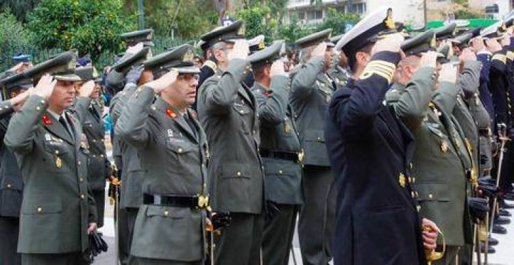 &Epsilon;&pi;&iota;&pi;&lambda;έ&omicron;&nu; 91 &epsilon;&kappa;&alpha;&tau;. &epsilon;&upsilon;&rho;ώ &sigma;&tau;&omicron;&upsilon;&sigmaf; έ&nu;&sigma;&tau;&omicron;&lambda;&omicron;&upsilon;&sigmaf; &phi;έ&tau;&omicron;&sigmaf;