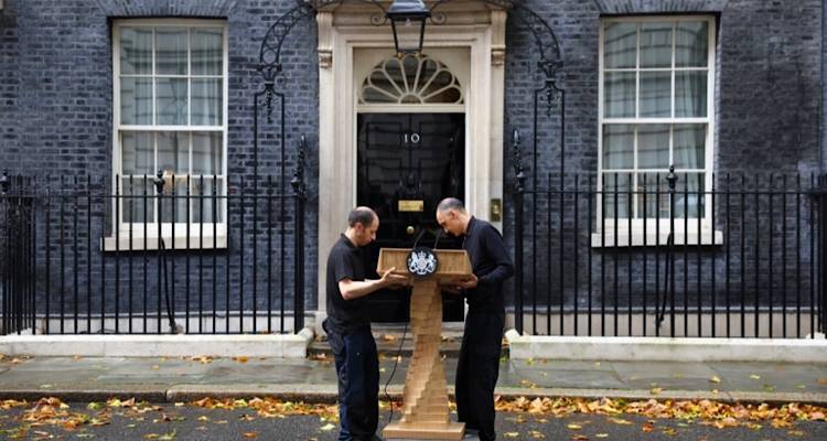 &Beta;&rho;&epsilon;&tau;&alpha;&nu;ί&alpha;: Ά&rho;&chi;&iota;&sigma;&epsilon; &eta; &nu;έ&alpha; &alpha;&nu;&alpha;&mu;έ&tau;&rho;&eta;&sigma;&eta; &gamma;&iota;&alpha; &tau;&eta;&nu; &pi;&rho;&omega;&theta;&upsilon;&pi;&omicron;&upsilon;&rho;&gamma;ί&alpha; &nbsp;