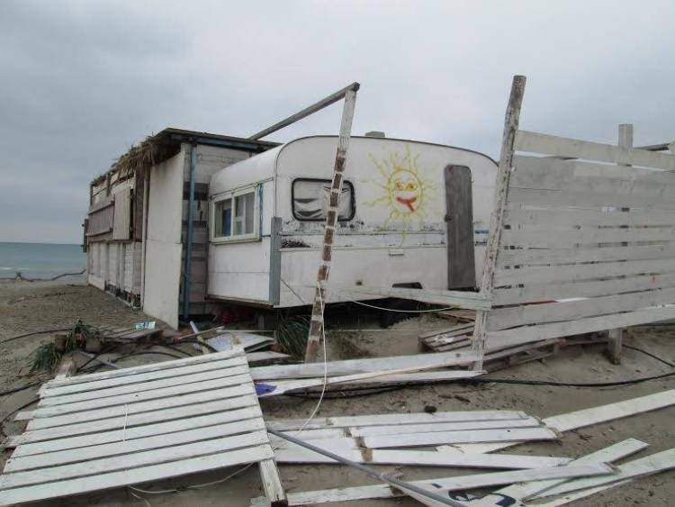 Όμιλος Ανεμόεσσα: «Παραλία Κέρους. Ένα συνεχιζόμενο έγκλημα»