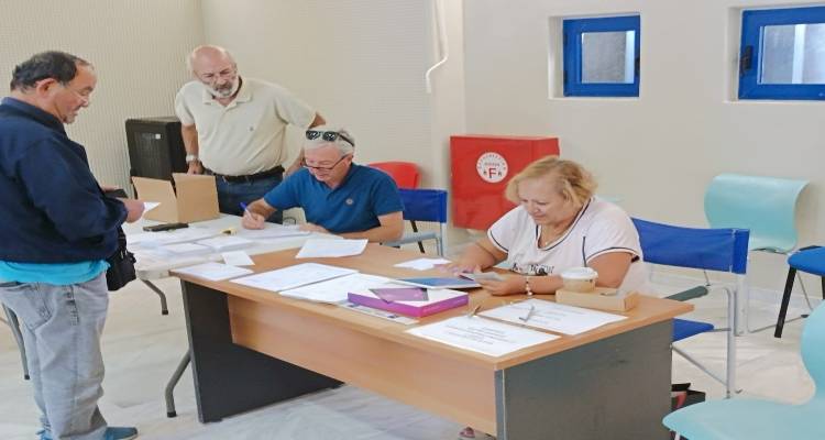 &Phi;&omega;&tau;&omicron;&gamma;&rho;&alpha;&phi;ί&alpha;: &Epsilon;&upsilon;ά&gamma;&gamma;&epsilon;&lambda;&omicron;&sigmaf; &Chi;&alpha;&tau;&zeta;&eta;&alpha;&nu;&tau;&omega;&nu;ά&kappa;&eta;&sigmaf; 