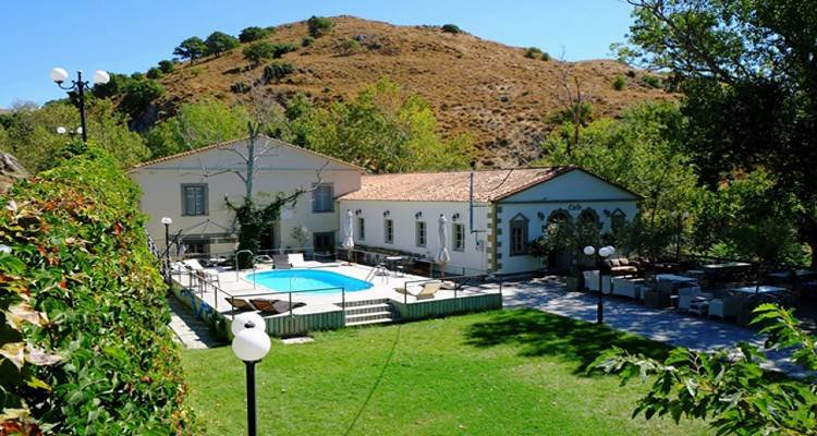 Θέρμα Λήμνου: Ο Σπύρος Μπούμπουρας κατήγγειλε τη μίσθωση (audio)