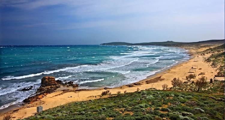 &Epsilon;&nu;&iota;&sigma;&chi;ύ&omicron;&nu;&tau;&alpha;&iota; &omicron;&iota; ά&nu;&epsilon;&mu;&omicron;&iota; &sigma;&tau;&eta; &Lambda;ή&mu;&nu;&omicron;
