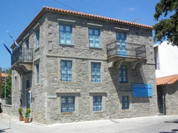 Εγκαίνια για δύο εκθέσεις την Παρασκευή στην Πινακοθήκη Κοντιά