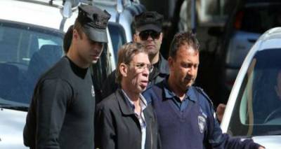 &Kappa;ύ&pi;&rho;&omicron;&sigmaf;: &Omicron; &alpha;&epsilon;&rho;&omicron;&pi;&epsilon;&iota;&rho;&alpha;&tau;ή&sigmaf; &tau;&eta;&sigmaf; EgyptAir &theta;&alpha; &epsilon;&kappa;&delta;&omicron;&theta;&epsilon;ί &sigma;&tau;&eta;&nu; &Alpha;ί&gamma;&upsilon;&pi;&tau;&omicron;