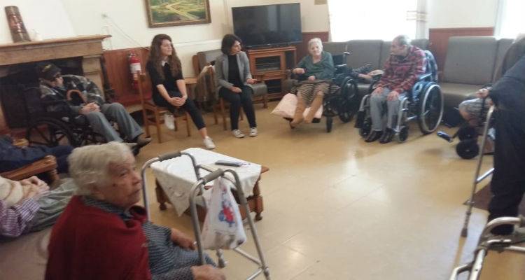 &Tau;&omicron; &Kappa;έ&nu;&tau;&rho;&omicron; &Kappa;&omicron;&iota;&nu;ό&tau;&eta;&tau;&alpha;&sigmaf; &Delta;ή&mu;&omicron;&upsilon; &Lambda;ή&mu;&nu;&omicron;&upsilon; &sigma;&tau;&omicron; &pi;&lambda;&epsilon;&upsilon;&rho;ό &tau;&eta;&sigmaf; 3&eta; &eta;&lambda;&iota;&kappa;ί&alpha;&sigmaf;