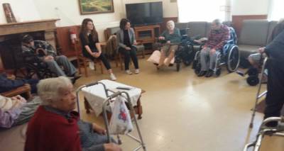 &Tau;&omicron; &Kappa;έ&nu;&tau;&rho;&omicron; &Kappa;&omicron;&iota;&nu;ό&tau;&eta;&tau;&alpha;&sigmaf; &Delta;ή&mu;&omicron;&upsilon; &Lambda;ή&mu;&nu;&omicron;&upsilon; &sigma;&tau;&omicron; &pi;&lambda;&epsilon;&upsilon;&rho;ό &tau;&eta;&sigmaf; 3&eta; &eta;&lambda;&iota;&kappa;ί&alpha;&sigmaf;