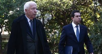 Εξώδικο Μουτζούρη σε Μηταράκη για το προσφυγικό | Εκατέρωθεν δηλώσεις