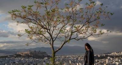 &Alpha;&lambda;&lambda;ά&zeta;&epsilon;&iota; &pi;ά&lambda;&iota; &omicron; &kappa;&alpha;&iota;&rho;ό&sigmaf;, έ&rho;&chi;&epsilon;&tau;&alpha;&iota; &beta;&alpha;&rho;&omicron;&mu;&epsilon;&tau;&rho;&iota;&kappa;ό &chi;&alpha;&mu;&eta;&lambda;ό &mu;&epsilon; &tau;&omicron; ό&nu;&omicron;&mu;&alpha; &Iota;NES -&Kappa;&alpha;&tau;&alpha;&iota;&gamma;ί&delta;&epsilon;&sigmaf; &kappa;&alpha;&iota; &sigma;&kappa;ό&nu;&eta;, &delta;&epsilon;ί&tau;&epsilon; &tau;&iota;&sigmaf; &pi;&rho;&omicron;&beta;&lambda;έ&psi;&epsilon;&iota;&sigmaf;