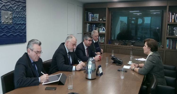 &Sigma;&upsilon;&nu;ά&nu;&tau;&eta;&sigma;&eta; &Kappa;&alpha;&lambda;&omicron;&gamma;ή&rho;&omicron;&upsilon; &mu;&epsilon; &sigma;&tau;&epsilon;&lambda;έ&chi;&eta; &tau;&eta;&sigmaf; Attica Group &gamma;&iota;&alpha; &tau;&eta;&nu; &alpha;&kappa;&tau;&omicron;&pi;&lambda;&omicron;ϊ&kappa;ή &sigma;ύ&nu;&delta;&epsilon;&sigma;&eta; &tau;&omega;&nu; &nu;&eta;&sigma;&iota;ώ&nu;