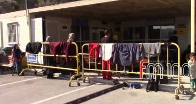 &Mu;&epsilon; έ&xi;&omicron;&delta;&alpha; &tau;&omicron;&upsilon; &Delta;ή&mu;&omicron;&upsilon; &Lambda;ή&mu;&nu;&omicron;&upsilon; &eta; &mu;&epsilon;&tau;&alpha;&phi;&omicron;&rho;ά &tau;&omega;&nu; 62 &mu;&epsilon;&tau;&alpha;&nu;&alpha;&sigma;&tau;ώ&nu; &sigma;&tau;&eta; &Lambda;έ&sigma;&beta;&omicron; | &Sigma;&upsilon;&nu;&epsilon;&lambda;ή&phi;&theta;&eta;&sigma;&alpha;&nu; &omicron;&iota; &omicron;&delta;&eta;&gamma;&omicron;ί &tau;&omega;&nu; &lambda;έ&mu;&beta;&omega;&nu;