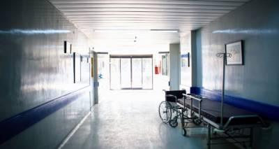 &Lambda;ή&mu;&nu;&omicron;&sigmaf; &ndash; Covid-19: 10 &alpha;&sigma;&theta;&epsilon;&nu;&epsilon;ί&sigmaf; &nu;&omicron;&sigma;&eta;&lambda;&epsilon;ύ&omicron;&nu;&tau;&alpha;&iota; &sigma;&tau;&omicron; &Nu;&omicron;&sigma;&omicron;&kappa;&omicron;&mu;&epsilon;ί&omicron;