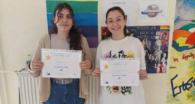 &Gamma;&Epsilon;&Lambda; &Mu;&omicron;ύ&delta;&rho;&omicron;&upsilon;: &Omicron;&lambda;&omicron;&kappa;&lambda;ή&rho;&omega;&sigma;&eta; &sigma;&upsilon;&nu;&epsilon;&rho;&gamma;&alpha;&tau;&iota;&kappa;&omicron;ύ έ&rho;&gamma;&omicron;&upsilon; eTwinning &mu;&epsilon; &tau;ί&tau;&lambda;&omicron;: Europe Our DNA