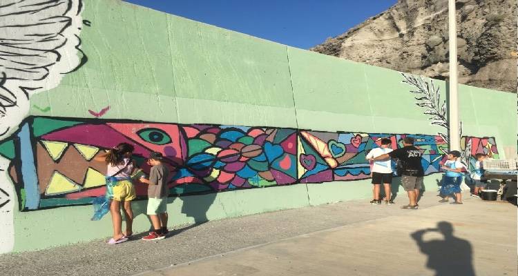 &laquo;&Chi;&rho;ώ&mu;&alpha; &sigma;&tau;&alpha; &nu;&eta;&sigma;&iota;ά&raquo;, &Chi;&rho;ώ&mu;&alpha; &sigma;&tau;&omicron;&nu; Ά&gamma;&iota;&omicron; &Epsilon;&upsilon;&sigma;&tau;&rho;ά&tau;&iota;&omicron;, VOL 5 (photos)