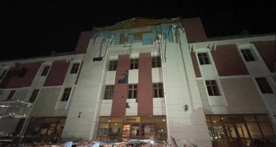 &Sigma;&epsilon;&iota;&sigma;&mu;ό&sigmaf; 6 &Rho;ί&chi;&tau;&epsilon;&rho; &sigma;&tau;&eta;&nu; &Tau;&omicron;&upsilon;&rho;&kappa;ί&alpha;: &Pi;&alpha;&nu;&iota;&kappa;ό&sigmaf; &kappa;&alpha;&iota; 22 &tau;&rho;&alpha;&upsilon;&mu;&alpha;&tau;ί&epsilon;&sigmaf;